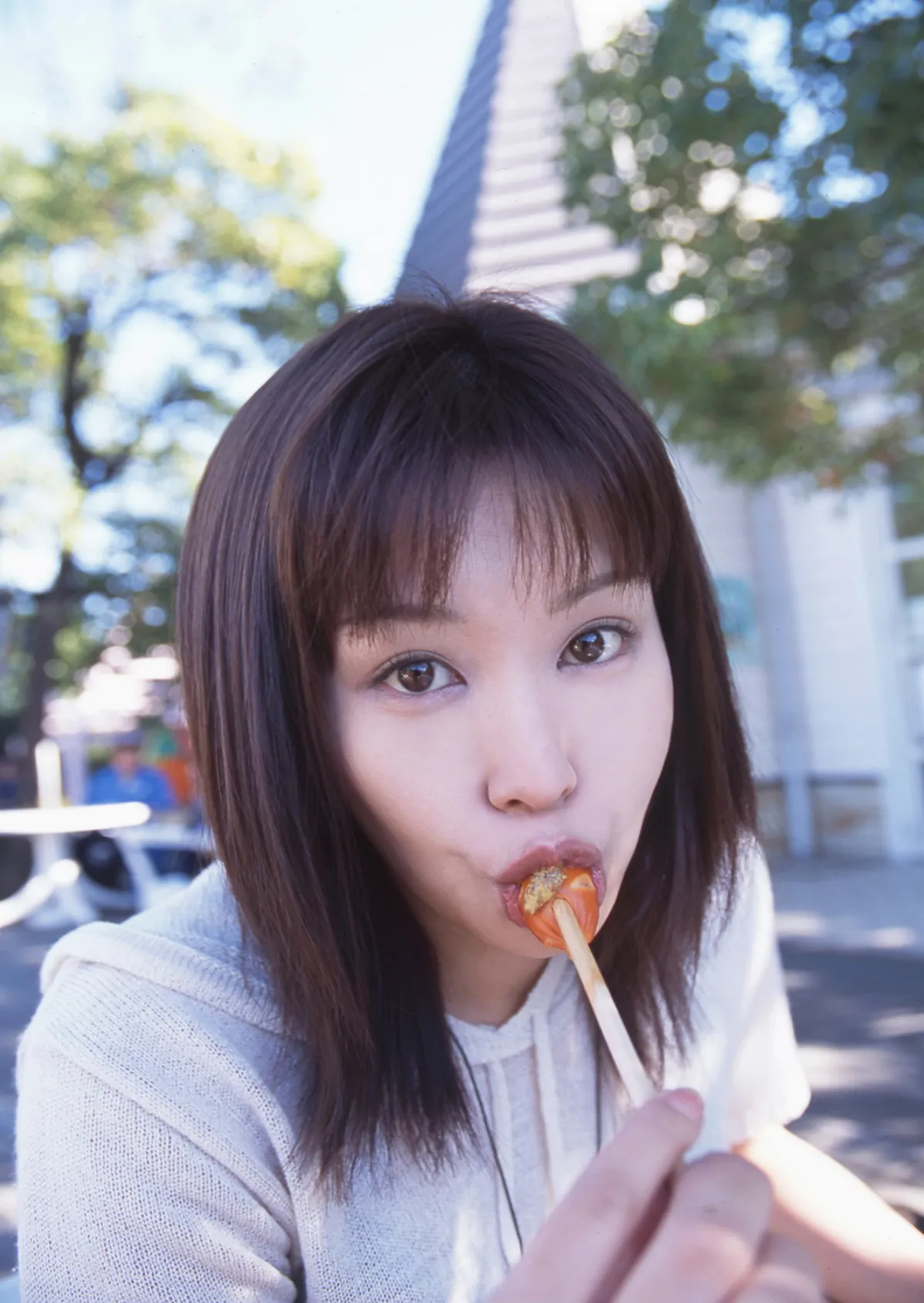 東京ゲスカメ日記 姉ちゃん、もったいぶらず一発どう? 写真合体コミック素人ハメ撮り現場報告 20ページ