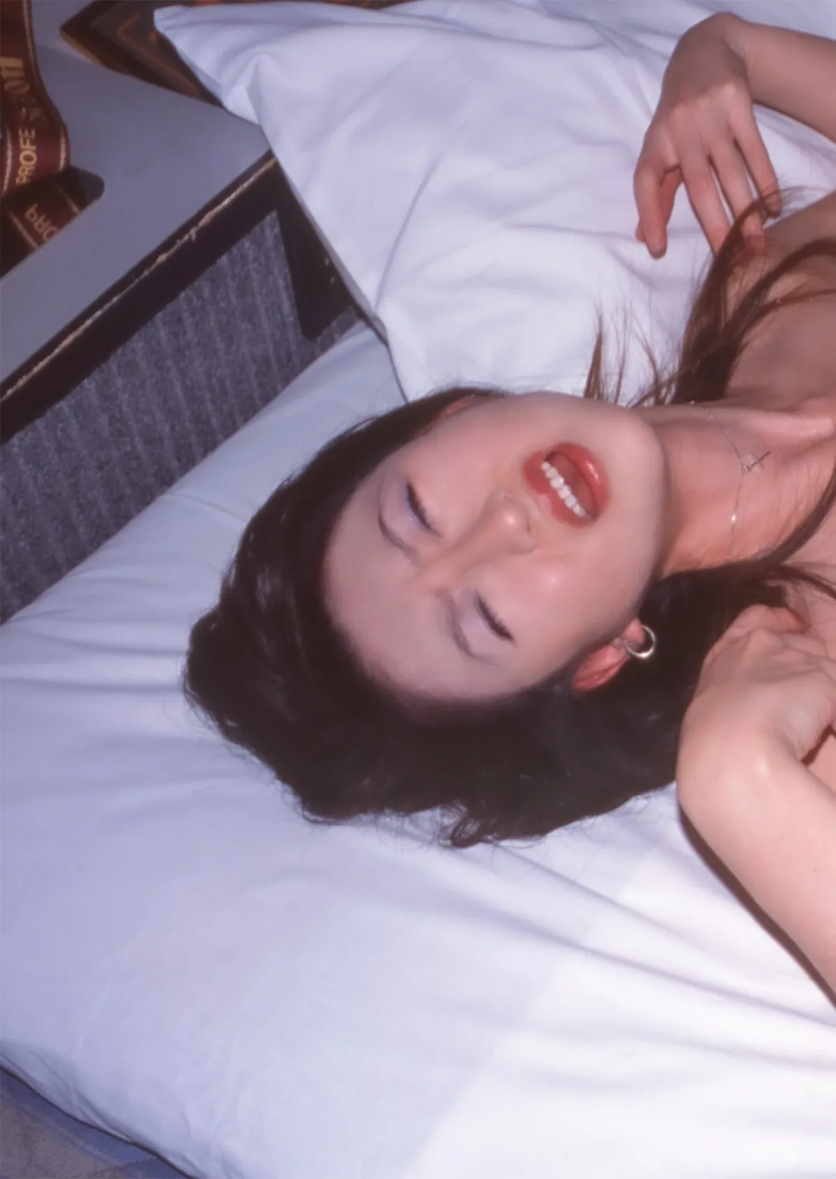 牝妻LIVE File.03【通常版】写真合体コミック素人ハメ撮り現場報告 33ページ